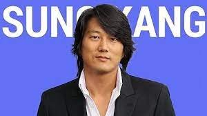 A family photo of Sung Kang stimulates curiosity online